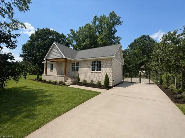 409 Nelson St, Kernersville, NC 27284