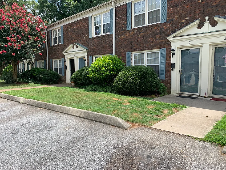 Fredericksburg Townhomes