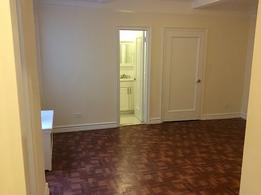 Rented by Mall Properties, Inc. | media 38