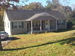 4 Green Acres Dr, South Charleston, WV 25309