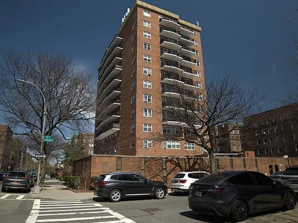7235 112th St APT 12B, Flushing, NY 11375