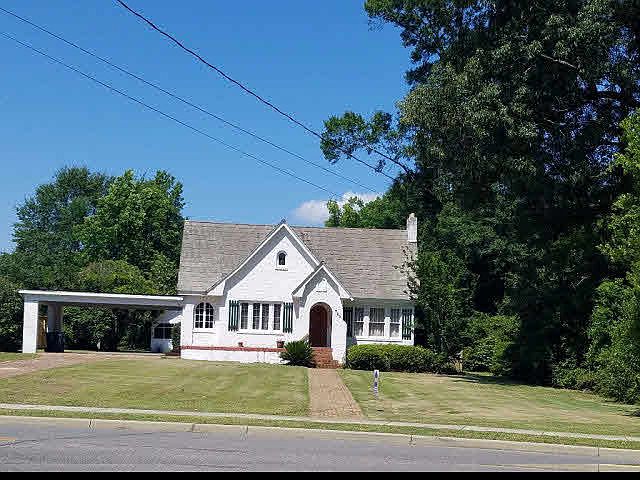 1st image of 723 Belleville Ave