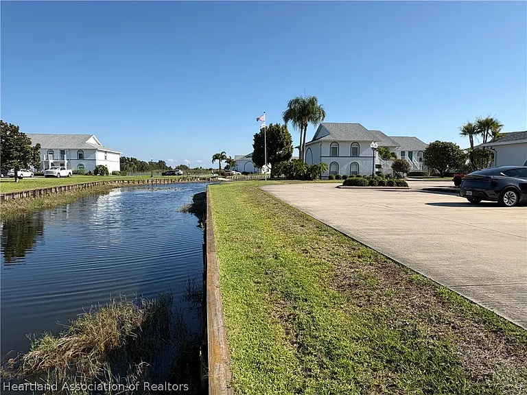 406 Stephen Dr — Photo 28
