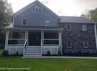 101 Ruthland Ave, Carbondale, PA 18407