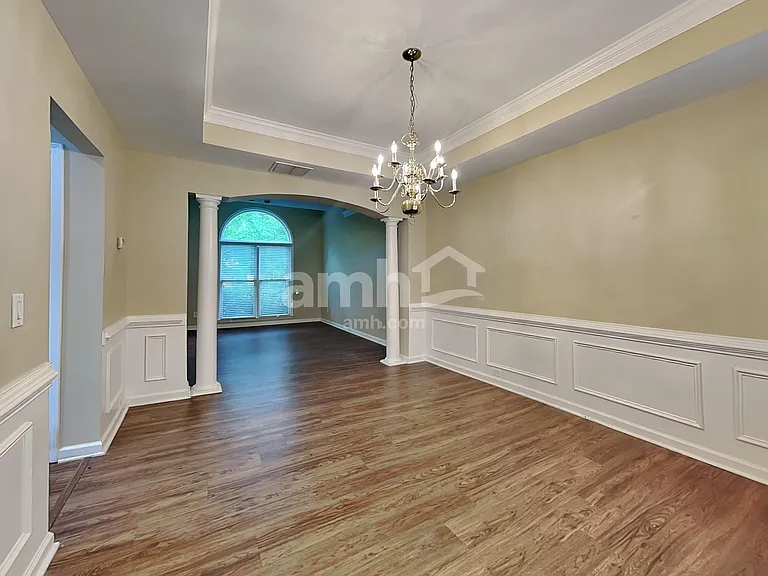 4220 Millside Walk SE — Photo 5