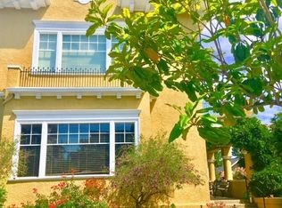 5656 Ocean View Dr, Oakland, CA 94618