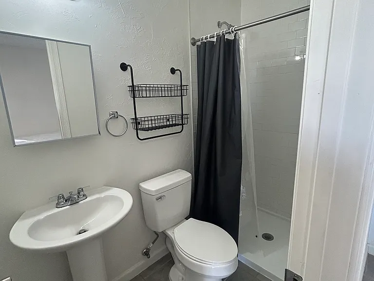 1302 N Date St #13 — Photo 5