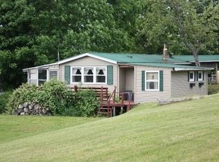 26 Fairbanks Rd, Hoosick Falls, NY 12090