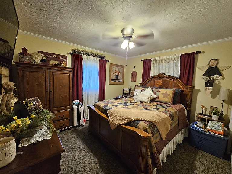 30 Austin Hts — Photo 12