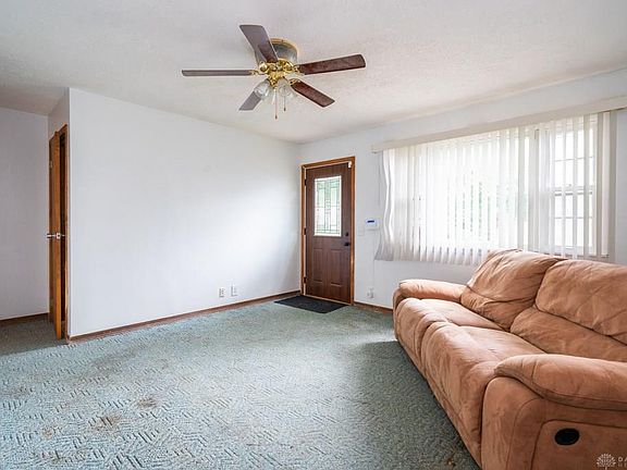 3rd image of 2731 Coronette Ave