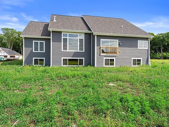 2nd image of N66W20955 Sweet Clover DRIVE