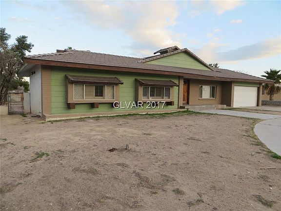 2nd image of 611 Lacy Ln