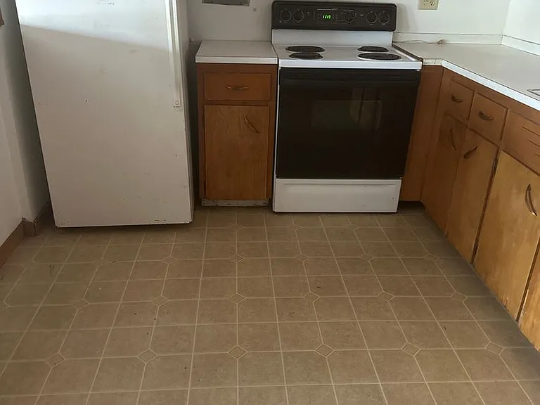 723 7th Ave N — Photo 10
