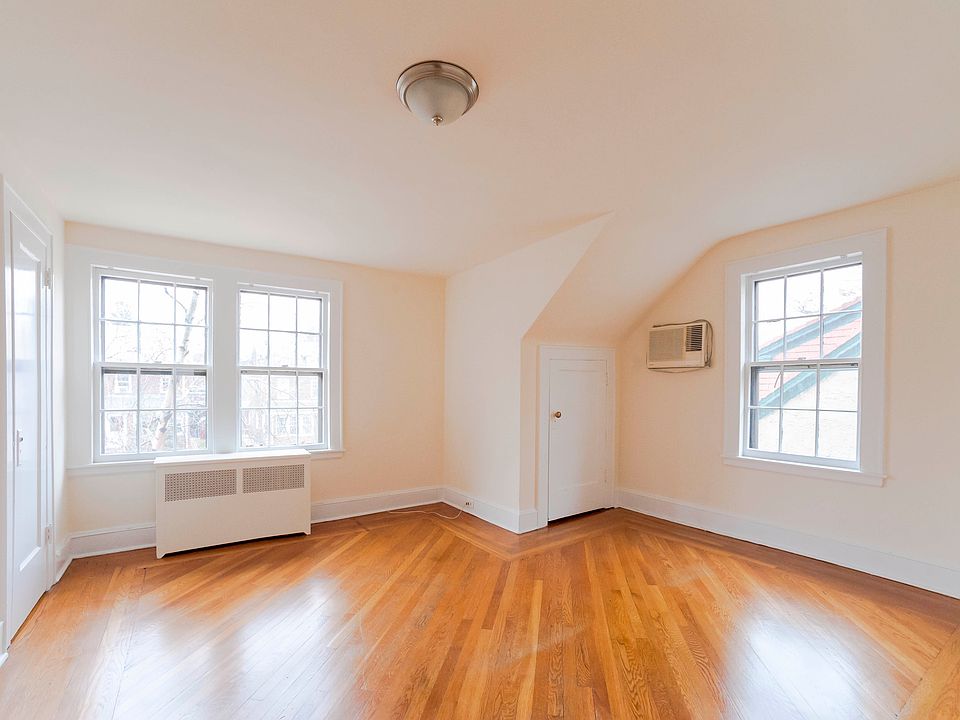 1st image of 7539 Kessel St