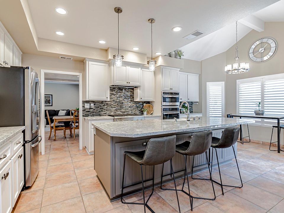 1st image of 2410 Greenwich Ct