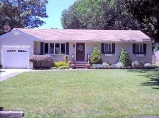 302 Harrison Ave, Miller Place, NY 11764