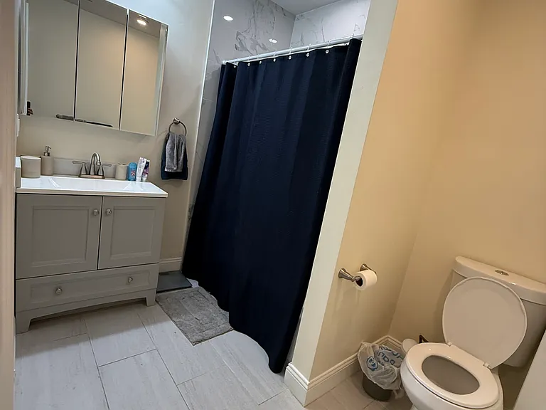 338 Tappan St #B — Photo 12