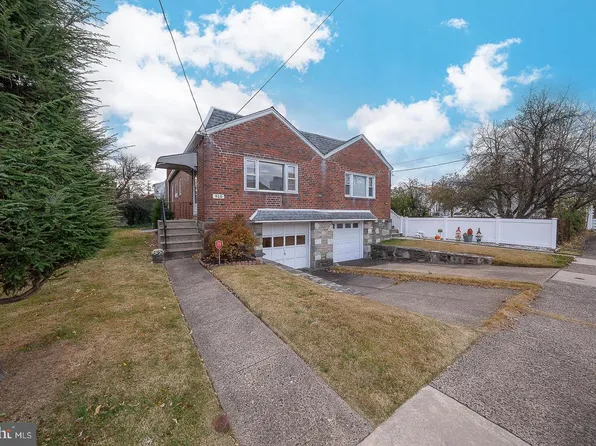 916 Faunce St, Philadelphia, PA 19111