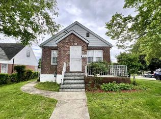 192-04 48th Ave, Fresh Meadows, NY 11365