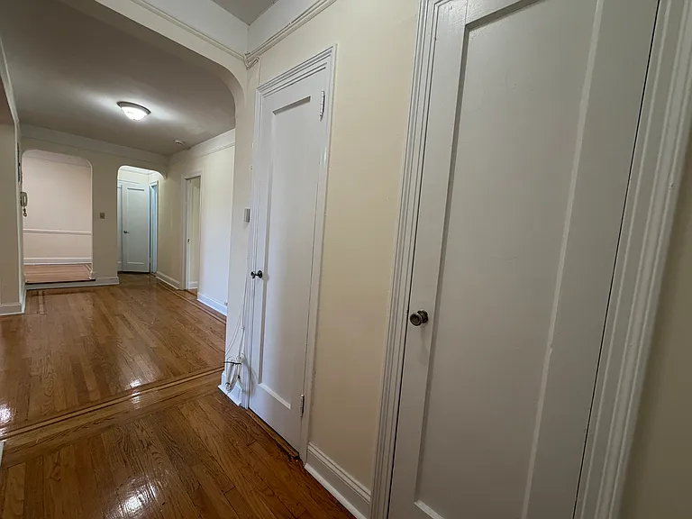 35-30 81st St #6P — Photo 8