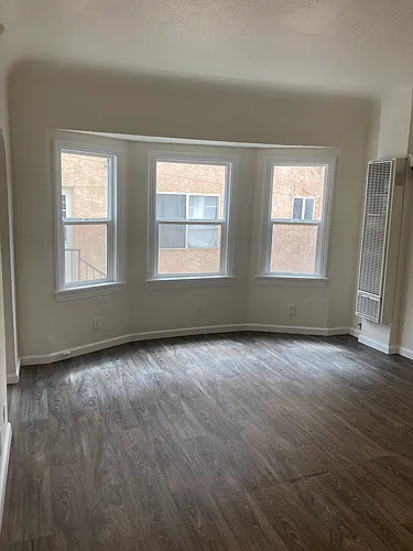 1143 N Coronado St #104 Photo 1