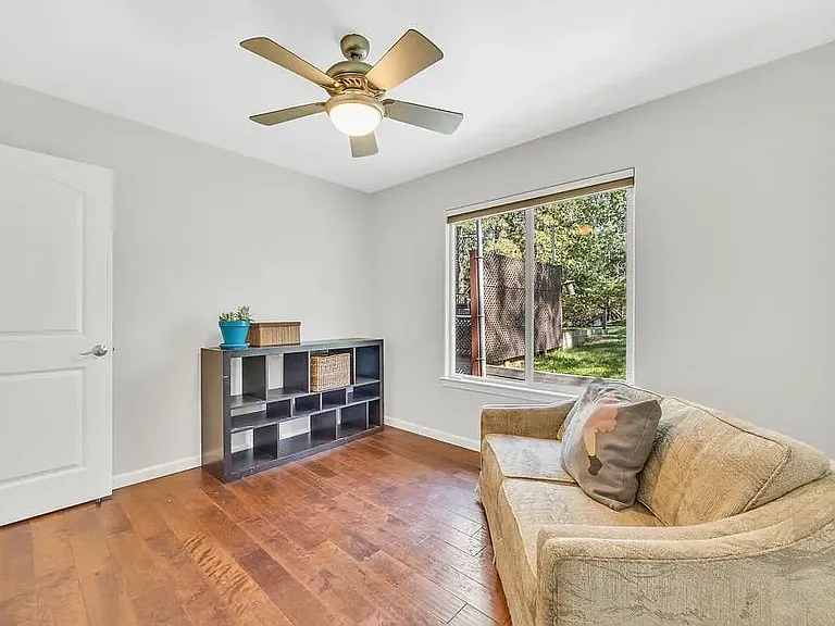 10489 Sky Cir — Photo 20