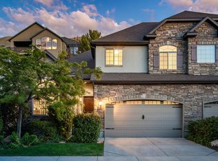 318 E Nechatel Dr, Draper, UT 84020