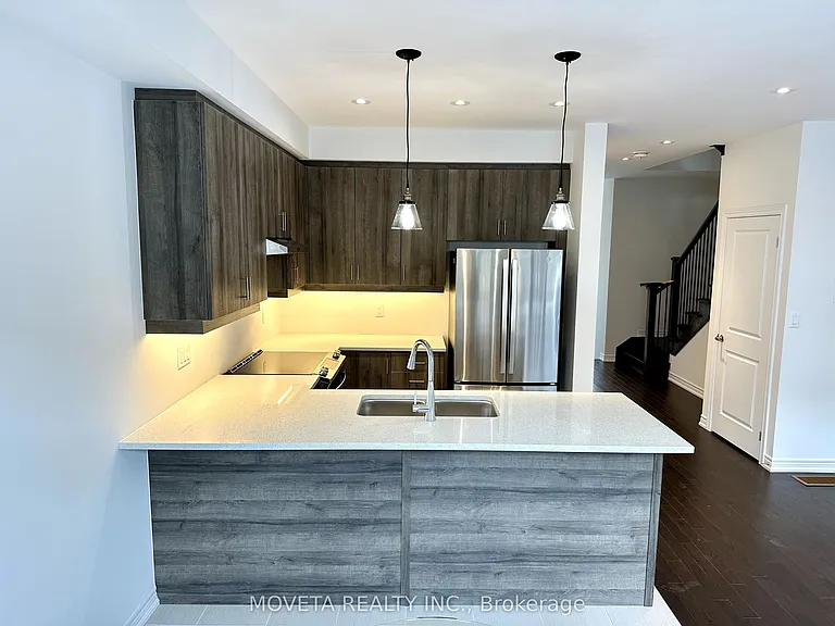 13 Milady Cres — Photo 15