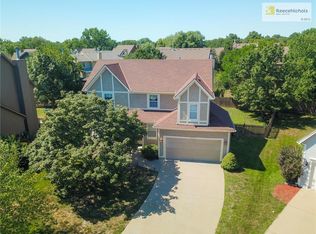 11236 W 116th Ter, Overland Park, KS 66210