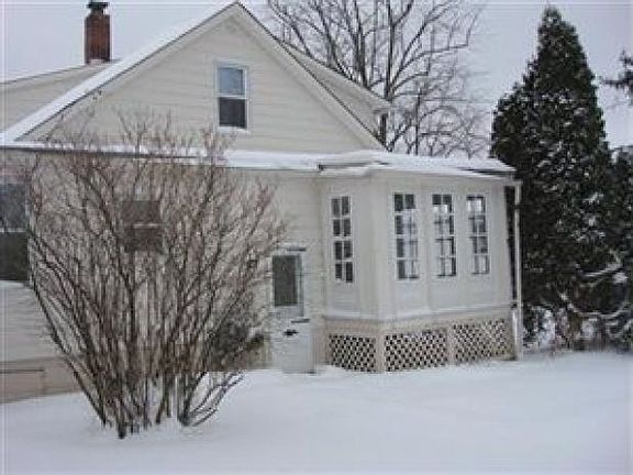 2nd image of 5155 Oakmont Dr