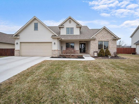 2nd image of 15285 Oak Knoll Dr