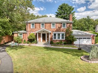 142 W Northfield Rd, Livingston, NJ 07039