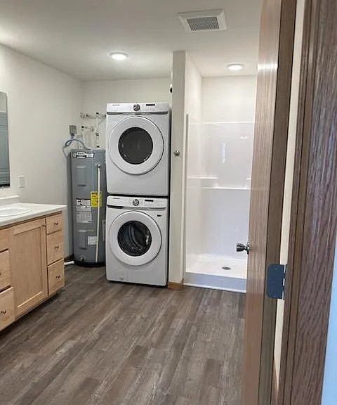 821 Adams Ct #513 — Photo 5