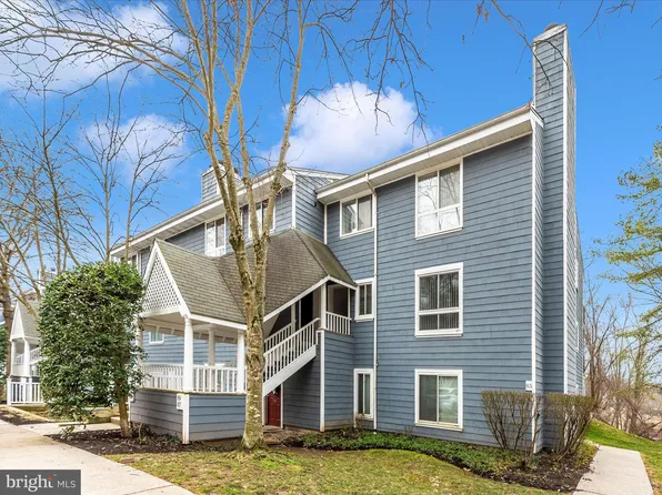 83 Greenwich Pl #A3, Pikesville, MD 21208
