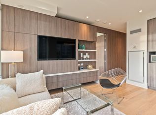 151 Avenue Rd #409, Toronto, ON M5R0B8