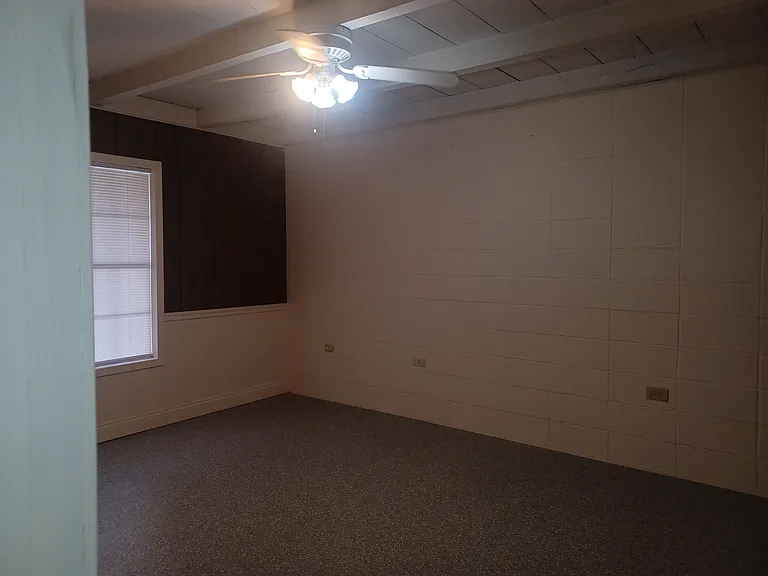 1719 Oakley Ct #1 — Photo 3