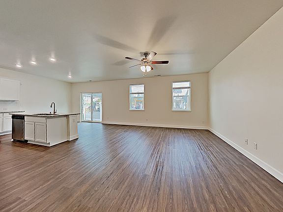 3rd image of 10403 21st Pl SE