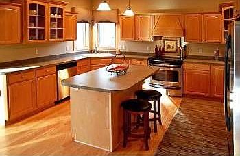 4th image of 3903 Pine Ln