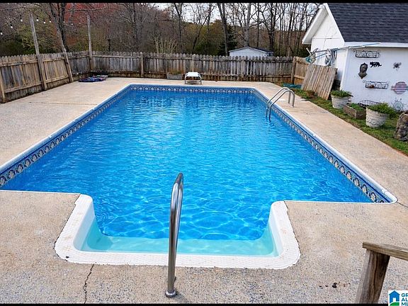 5th image of 4842 Renfroe Rd