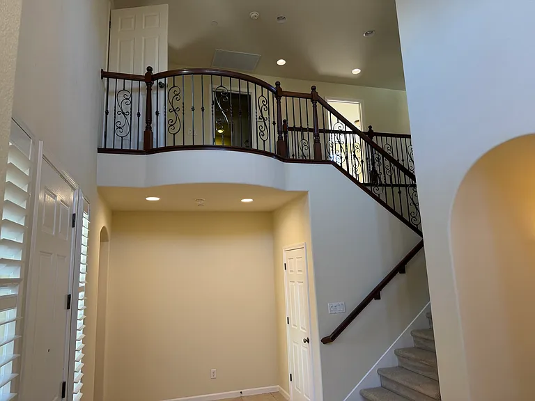 1427 Wyndham Ln — Photo 18