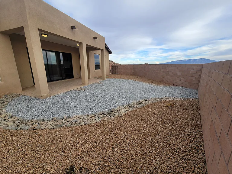 5532 Baranca Overlook Ct NE — Photo 45