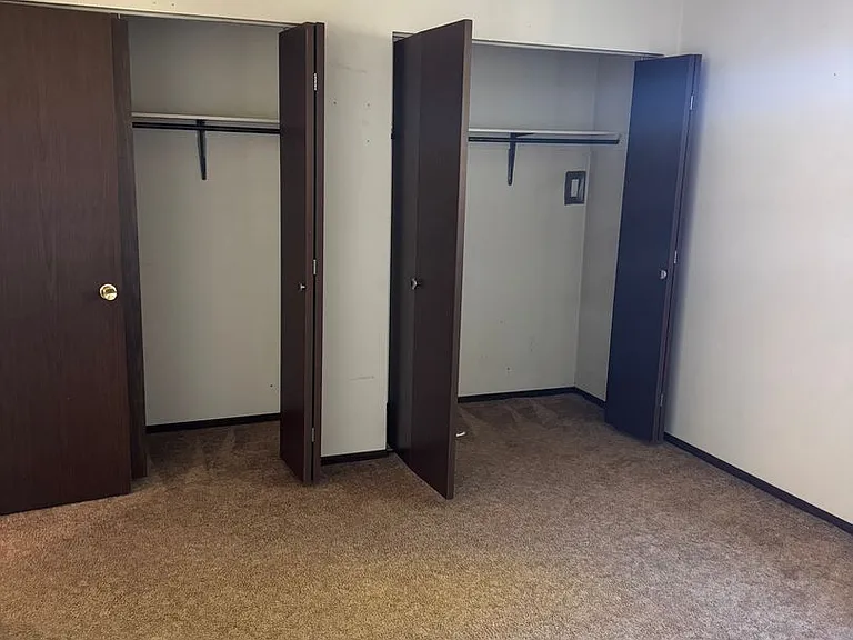 1616 Person St — Photo 7