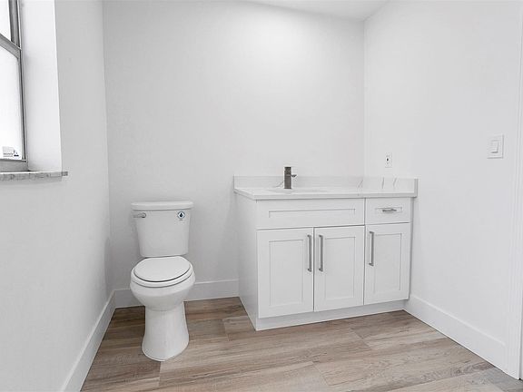 5th image of 7841 NW 46th St #0