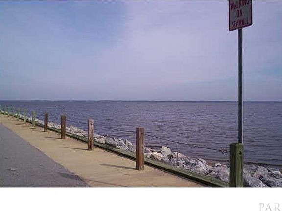 3rd image of 6339/6345 Grey Heron Dr