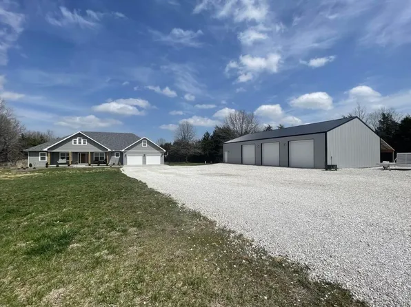 4076 S 115 Road, Bolivar, MO 65613