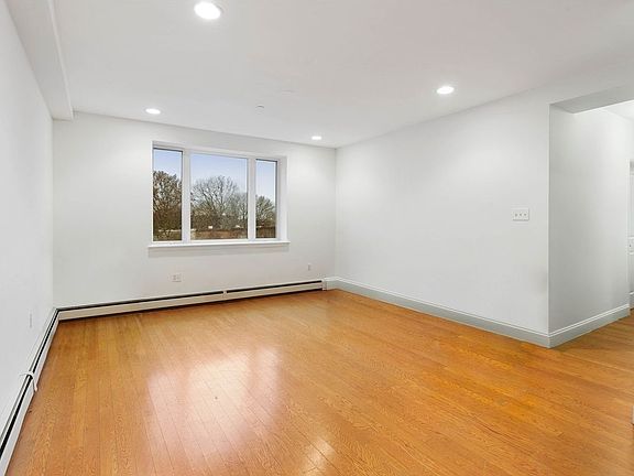 2nd image of 480 Eastern Pkwy #4B
