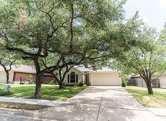 2nd image of 2604 Grist Ln