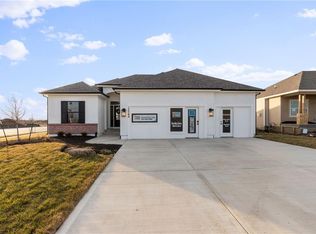 17764 Greeley St, Gardner, KS 66030