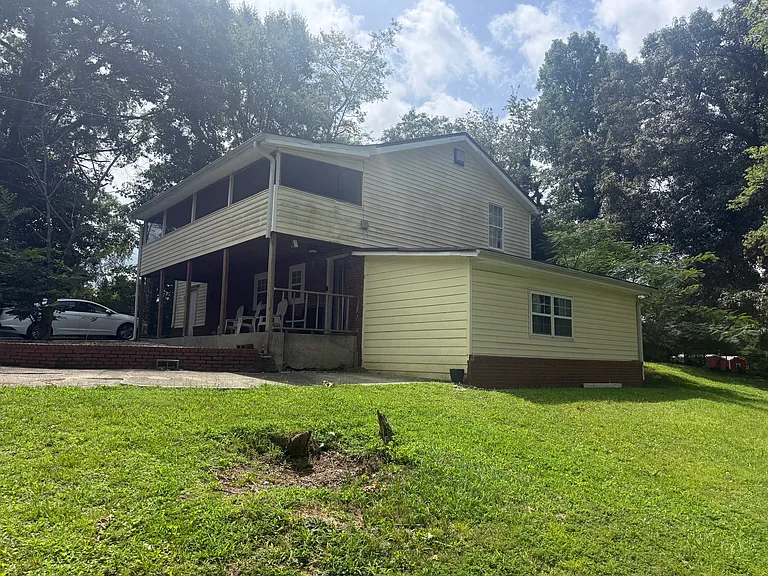 6029 Ridge Dr SE — Photo 12