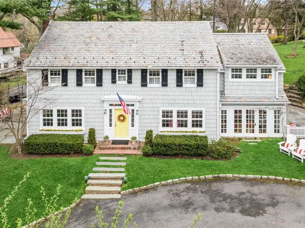 251 Littleworth Lane, Sea Cliff, NY 11579